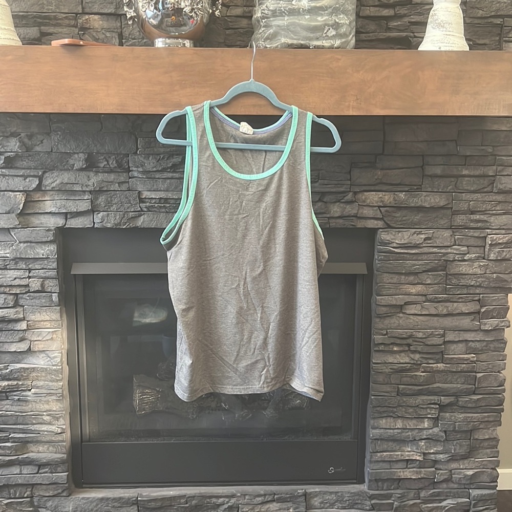 Volcom tank top